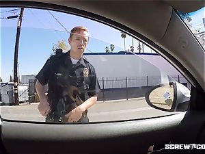 CAUGHT! black chick gets busted deep throating off a cop