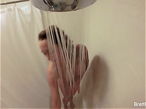 supah stellar blondie Brett Rossi takes a ultra-cute bathroom